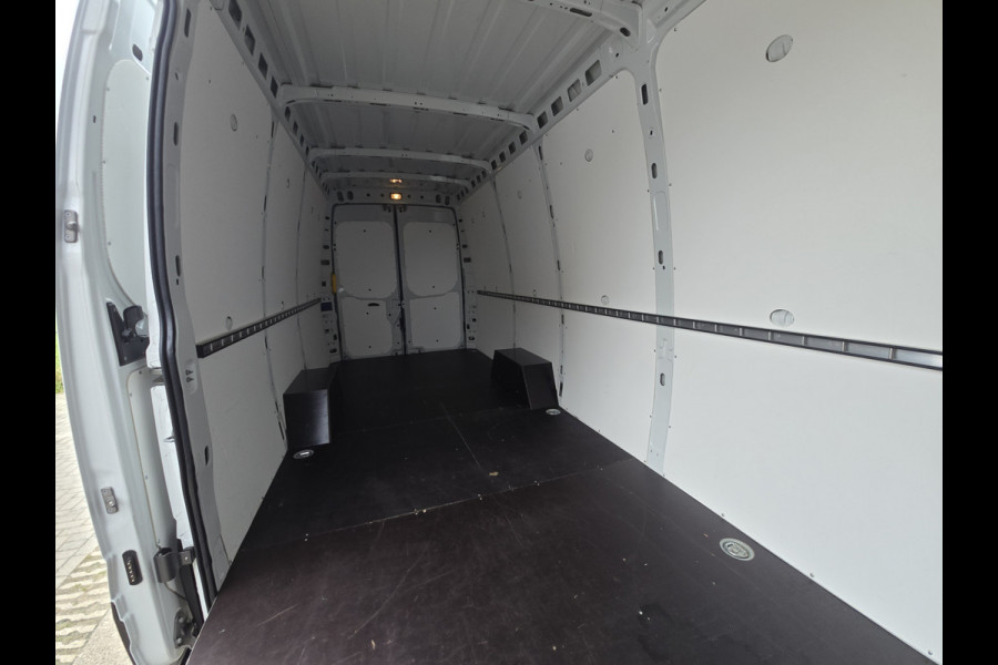 Iveco Daily 35S16V 2.3 410 H2 L3 H2 - 160 Pk - Euro 6 - ParkeerCamera - Airco - Cruise Control - L4 H2