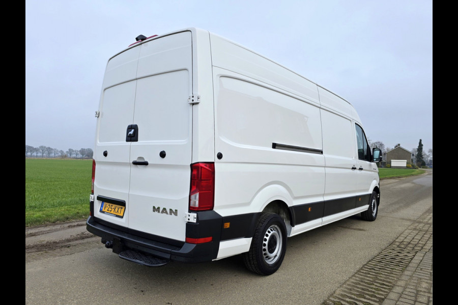 Volkswagen Crafter 35 2.0 TDI L4 H3 - MAN TGE - - 140 Pk - Euro 6 - Airco - Cruise Control