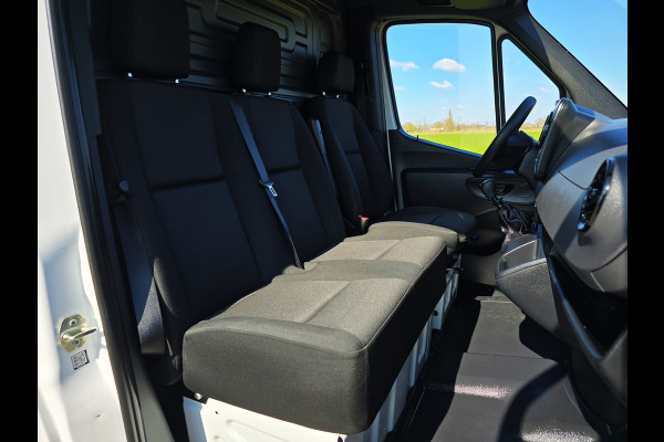Mercedes-Benz Sprinter 315 1.9 CDI L3H2 RWD - 150 Pk - Euro 6 - RWD - MBUX - Camera - Airco - Cruise Control