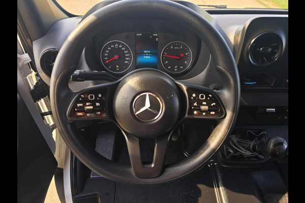 Mercedes-Benz Sprinter 315 1.9 CDI L3H2 RWD - 150 Pk - Euro 6 - RWD - MBUX - Camera - Airco - Cruise Control