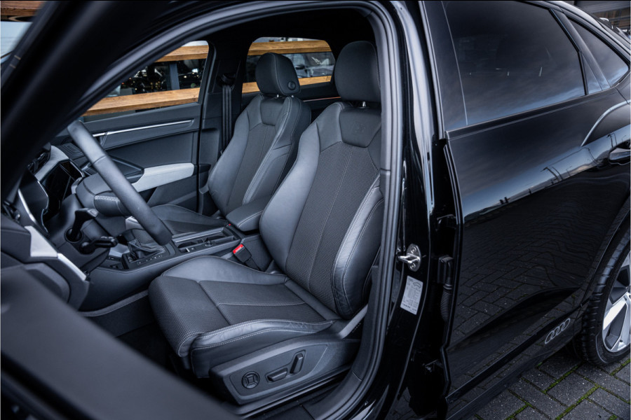 Audi Q3 Sportback 35 TFSI S Edition Competition - Panorama | Sonos | Carbon | Elek. Trekhaak | 360 Camera