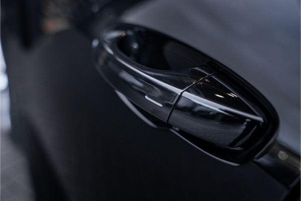 Audi Q3 Sportback 35 TFSI S Edition Competition - Panorama | Sonos | Carbon | Elek. Trekhaak | 360 Camera