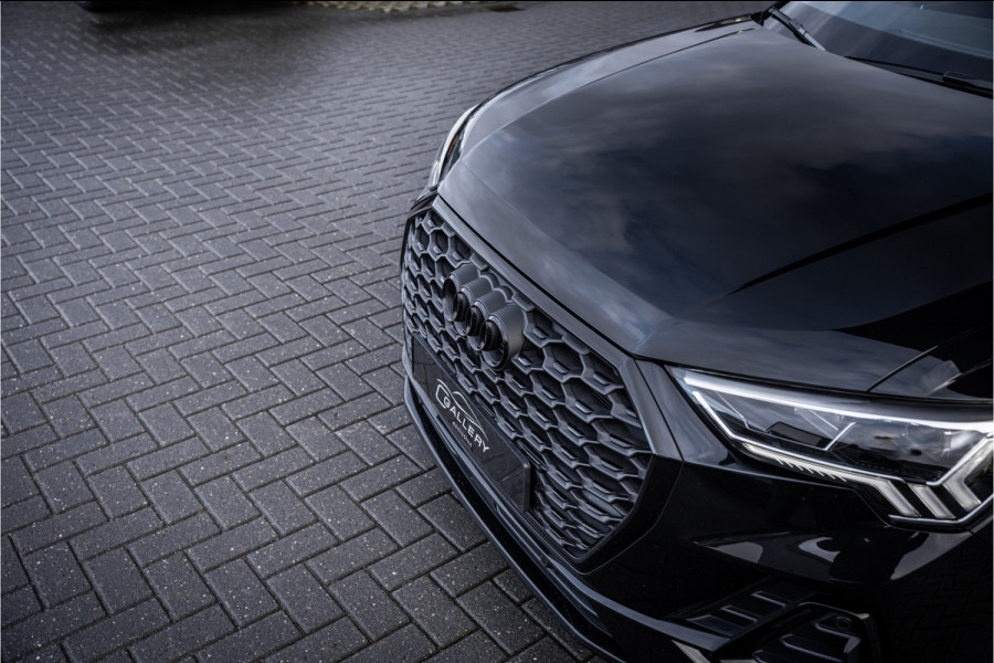 Audi Q3 Sportback 35 TFSI S Edition Competition - Panorama | Sonos | Carbon | Elek. Trekhaak | 360 Camera