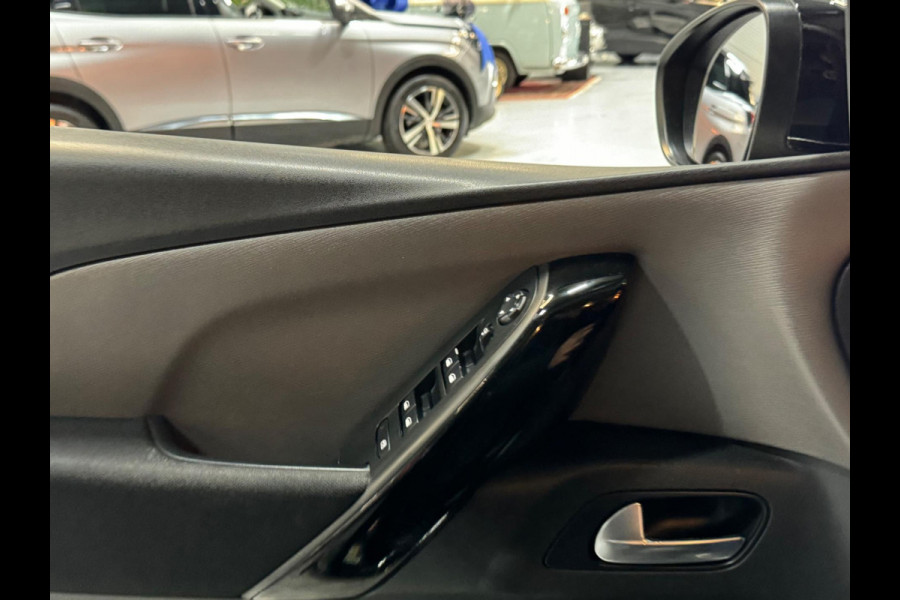 Citroën C4 Spacetourer 1.2 PureTech Garantie LED CarPlay Navi Clima Cruise Lane PDC Rijklaar