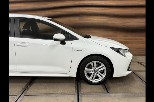 Toyota Corolla Touring Sports 1.8 Hybrid Active | Trekhaak | Camera | Carplay | 16' inch | NAP | LED | DAB