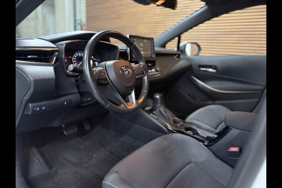 Toyota Corolla Touring Sports 1.8 Hybrid Active | Trekhaak | Camera | Carplay | 16' inch | NAP | LED | DAB