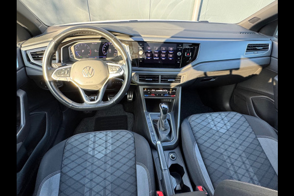 Volkswagen Taigo 1.0 TSI Automaat R-Line * Panorama * Virtual Cockpit * 18 Inch Velgen *