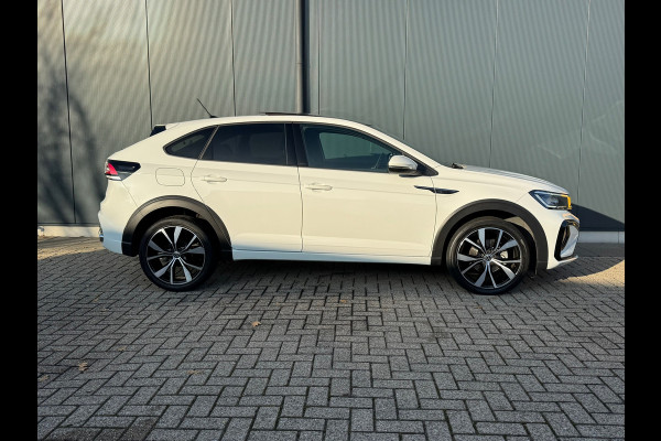 Volkswagen Taigo 1.0 TSI Automaat R-Line * Panorama * Virtual Cockpit * 18 Inch Velgen *