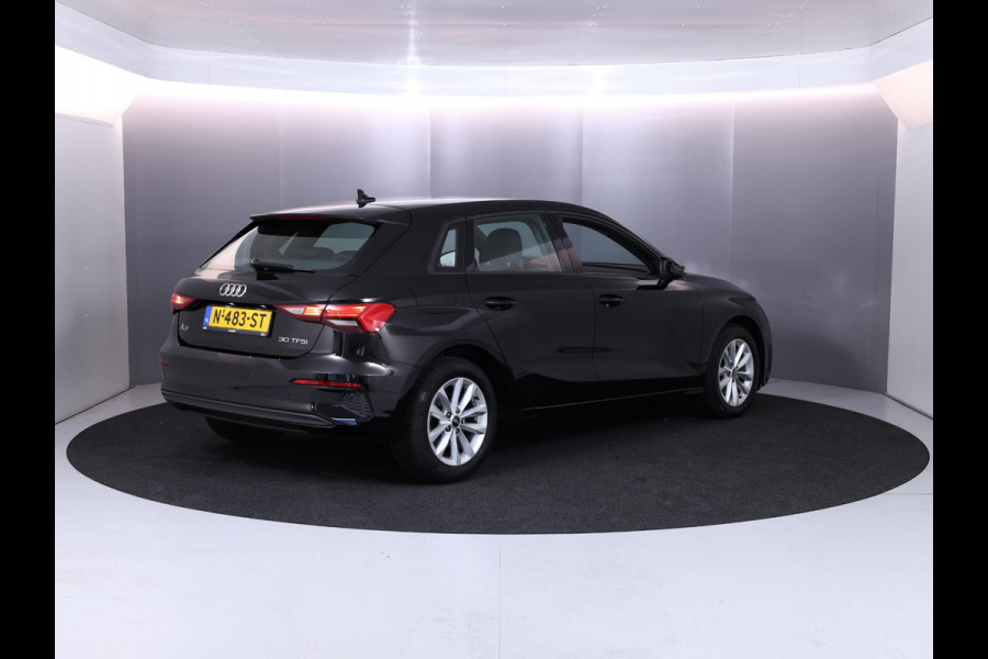 Audi A3 Sportback 30 TFSI Pro Line 110 pk S-tronic | Parkeersensoren achter | Cruise control | Apple Carplay/Android Auto | LED koplampen |