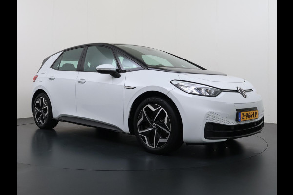 Volkswagen ID.3 PRO PERFORMANCE 58 kWh 204 PK | SOH91% | Warmtepomp | Stoel- & Stuurverwarming | Trekhaak | Adaptieve Cruise Control | Lane Assist