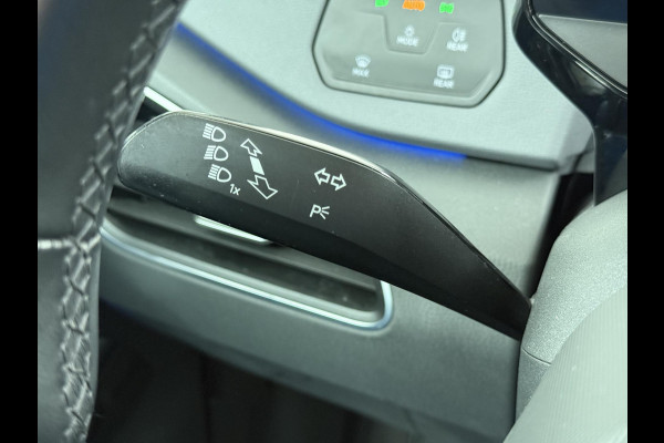 Volkswagen ID.3 PRO PERFORMANCE 58 kWh 204 PK | SOH91% | Warmtepomp | Stoel- & Stuurverwarming | Trekhaak | Adaptieve Cruise Control | Lane Assist