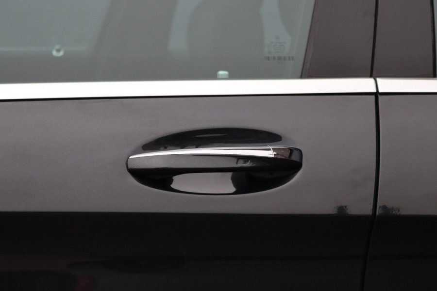 Mercedes-Benz S-Klasse 350d | Distronic+ | Memory | Massage | Burmester | Panoramadak | Stoelventilatie | HUD | Nappa Leder | Surround Camera | Trekhaak | Soft Close | Luchtkwaliteitspakket |