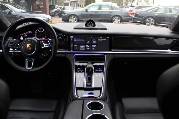 Porsche Panamera 4.0 Turbo S E-Hybrid / Panoramadak / 360Camera / Achterasbesturing / Nachtzicht / Softclose / 21'' / Sportuitlaat / Matrix LED / Carbon intr. / Bose / Sportdesign / Volleder / Dodehoek / DAB / ACC