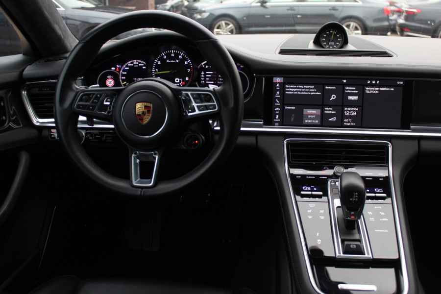 Porsche Panamera 4.0 Turbo S E-Hybrid / Panoramadak / 360Camera / Achterasbesturing / Nachtzicht / Softclose / 21'' / Sportuitlaat / Matrix LED / Carbon intr. / Bose / Sportdesign / Volleder / Dodehoek / DAB / ACC