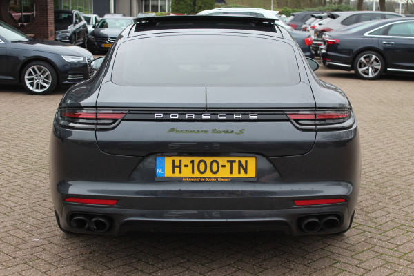 Porsche Panamera 4.0 Turbo S E-Hybrid / Panoramadak / 360Camera / Achterasbesturing / Nachtzicht / Softclose / 21'' / Sportuitlaat / Matrix LED / Carbon intr. / Bose / Sportdesign / Volleder / Dodehoek / DAB / ACC