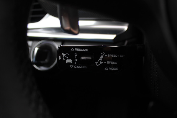 Porsche Panamera 4.0 Turbo S E-Hybrid / Panoramadak / 360Camera / Achterasbesturing / Nachtzicht / Softclose / 21'' / Sportuitlaat / Matrix LED / Carbon intr. / Bose / Sportdesign / Volleder / Dodehoek / DAB / ACC