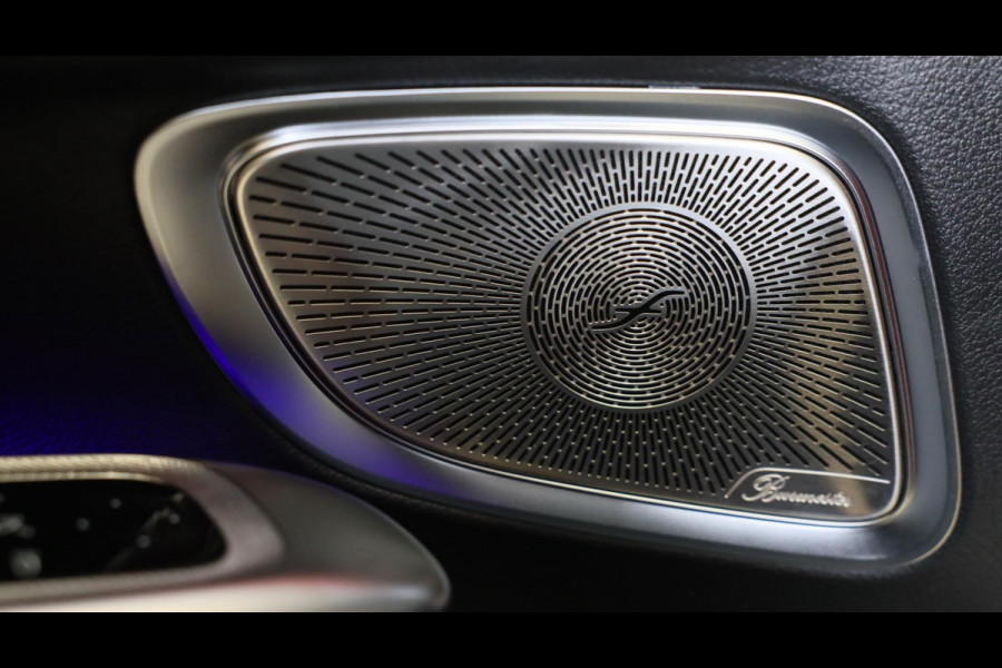 Mercedes-Benz CLE Coupé 300 e AMG Line / Head Up / 360 Camera / Acc / Lane Assist / Dode Hoek / Elek Stoelen / Memory / Pano / 20