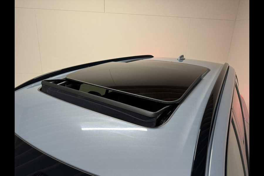 Volvo XC90 2.0 T8 Recharge AWD R-Design Pano B&W Luchtvering Trekh. 360°