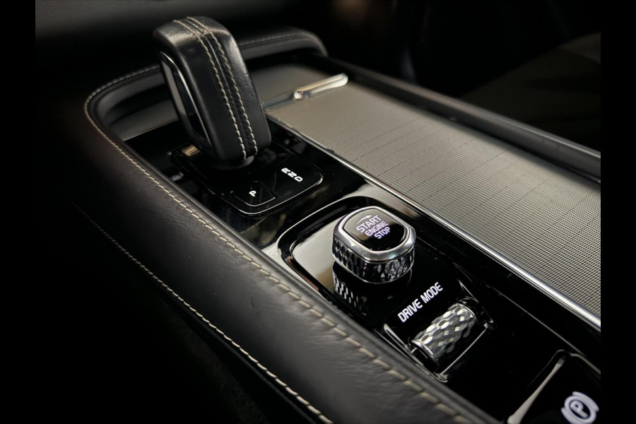 Volvo XC90 2.0 T8 Recharge AWD R-Design Pano B&W Luchtvering Trekh. 360°