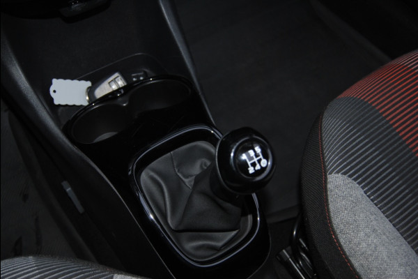 Peugeot 108 1.0 e-VTi R.G. TOP! Apple Carplay! Cruise Control