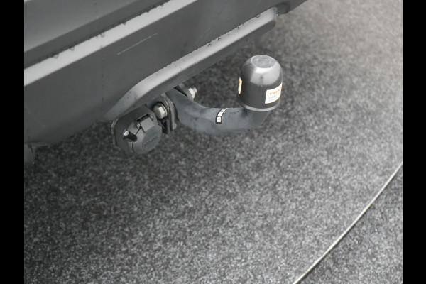 Mitsubishi Eclipse Cross 2.4 Intense Plug In Hybrid 188pk PHEV | Trekhaak | Apple Carplay | Voorstoelen Verwarmd | Keyless | Cruise Control | DAB |