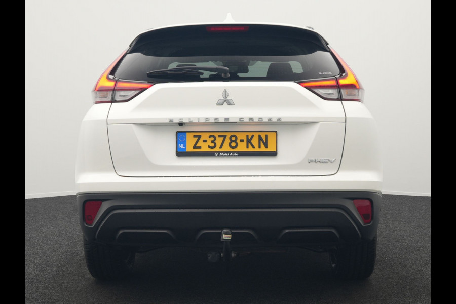 Mitsubishi Eclipse Cross 2.4 Intense Plug In Hybrid 188pk PHEV | Trekhaak | Apple Carplay | Voorstoelen Verwarmd | Keyless | Cruise Control | DAB |