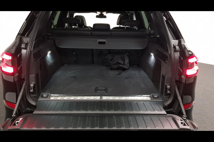 BMW X5 xDrive45e M Sport High Executive 394pk Panoramadak Adaptive Cruise Control Leder 20" 360 Camera HUD Display
