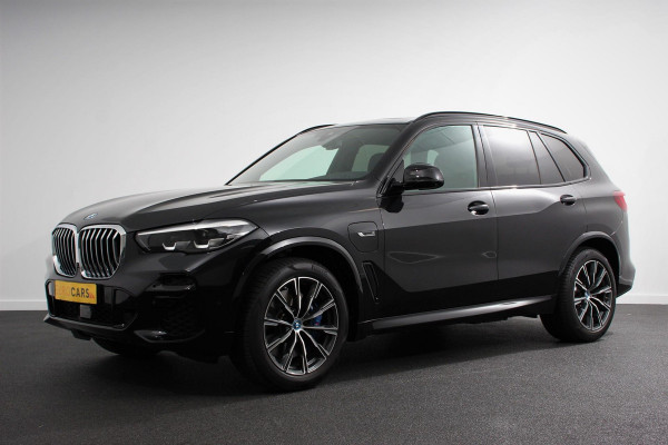 BMW X5 xDrive45e M Sport High Executive 394pk Panoramadak Adaptive Cruise Control Leder 20" 360 Camera HUD Display