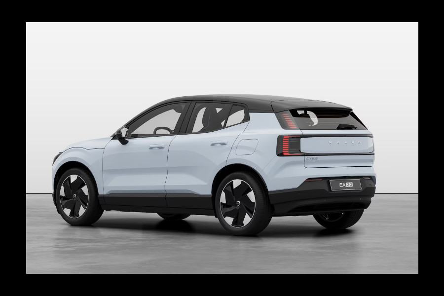 Volvo EX30 272PK Ext. Range Plus / Adaptieve Cruise Control/ Dodehoek Detectie / Parkeersensoren voor en achter/ Achteruitrijcamera/ Warmtepomp/ Google Services/W