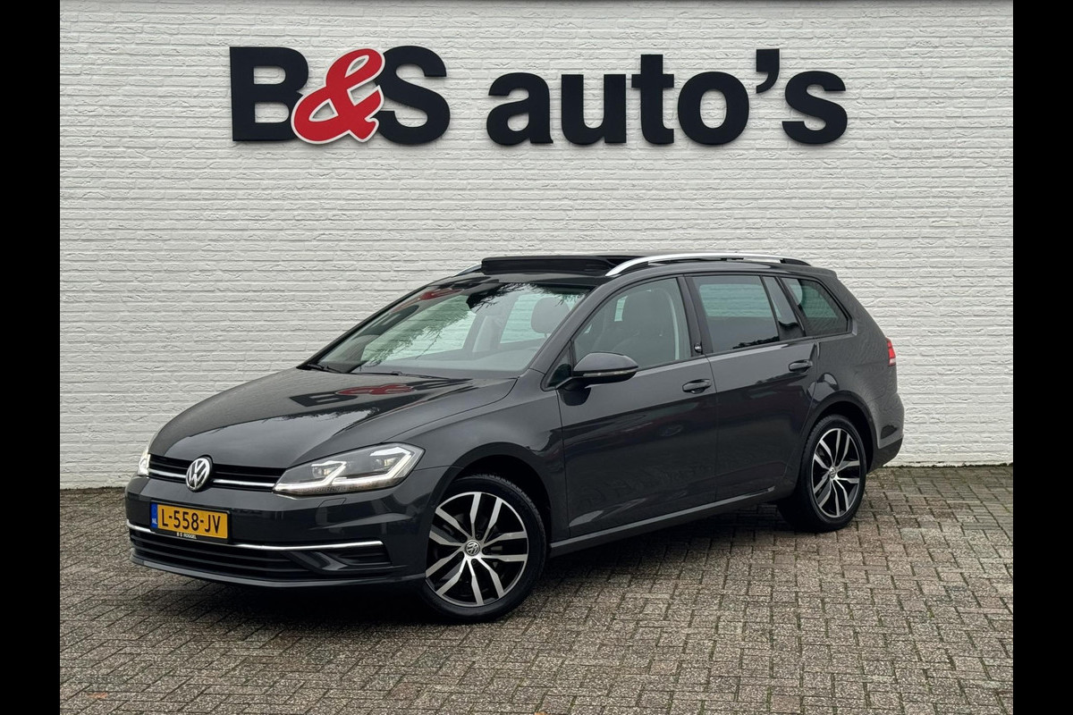 Volkswagen Golf Variant 1.5 TSI Highline Adaptive cruise Climate Pano Navi Stoelverwarming Apple / Android Parkeersensoren