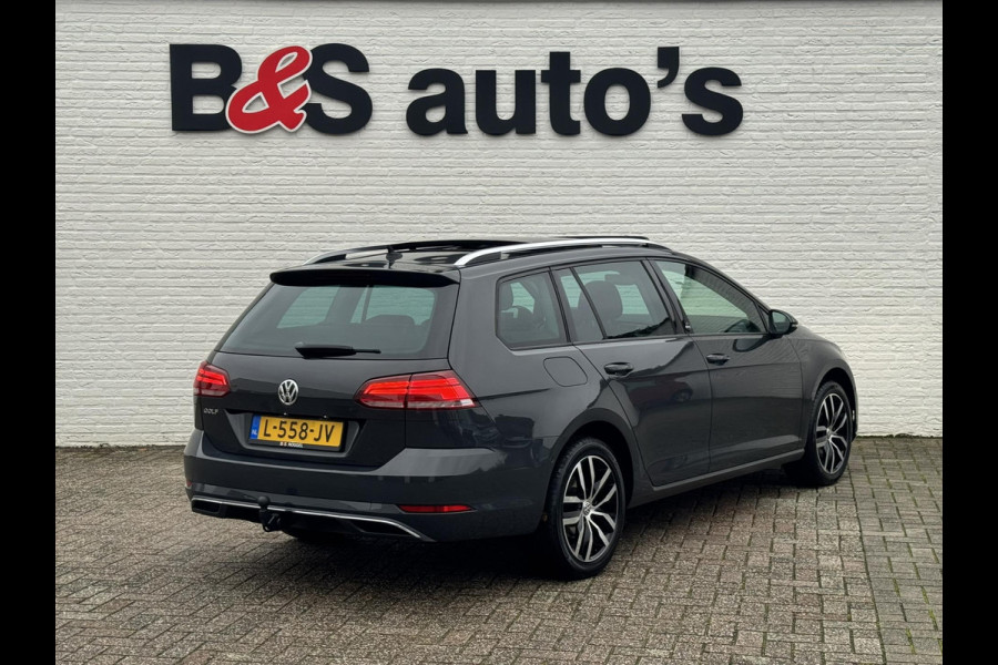 Volkswagen Golf Variant 1.5 TSI Highline Adaptive cruise Climate Pano Navi Stoelverwarming Apple / Android Parkeersensoren