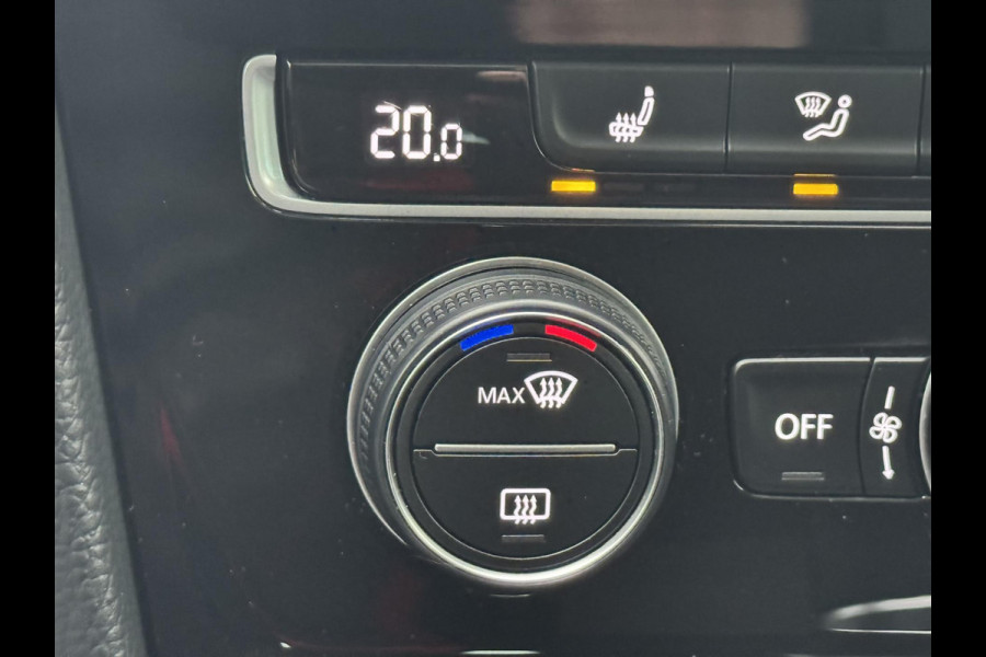 Volkswagen Golf Variant 1.5 TSI Highline Adaptive cruise Climate Pano Navi Stoelverwarming Apple / Android Parkeersensoren