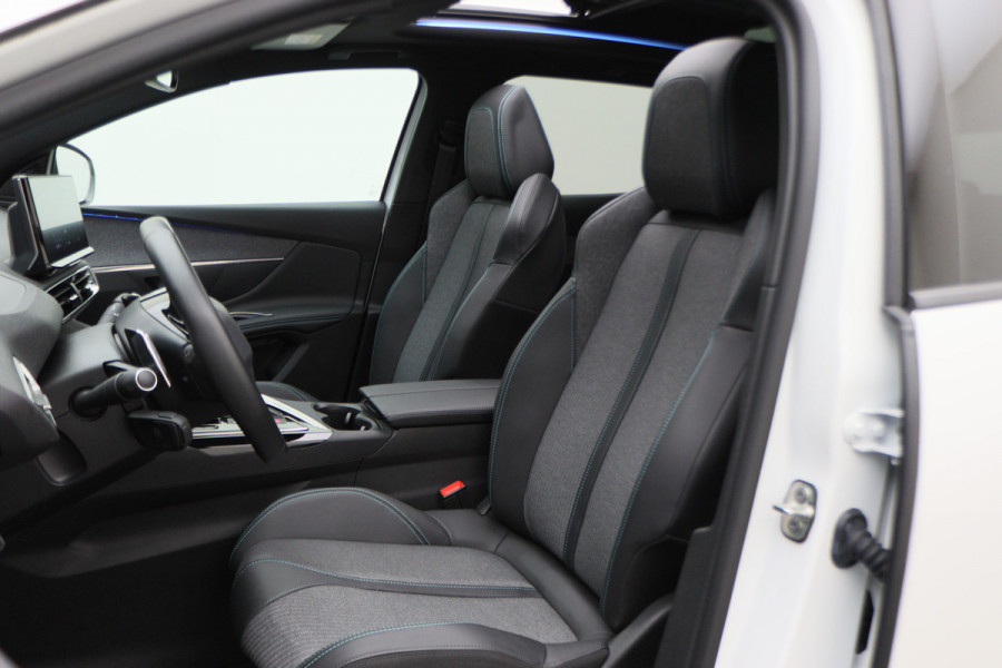 Peugeot 3008 1.6 HYbrid 300 Allure Pack Business 4WD Panoramadak, 360° Camera, Virtual Cockpit, Apple Carplay, LED