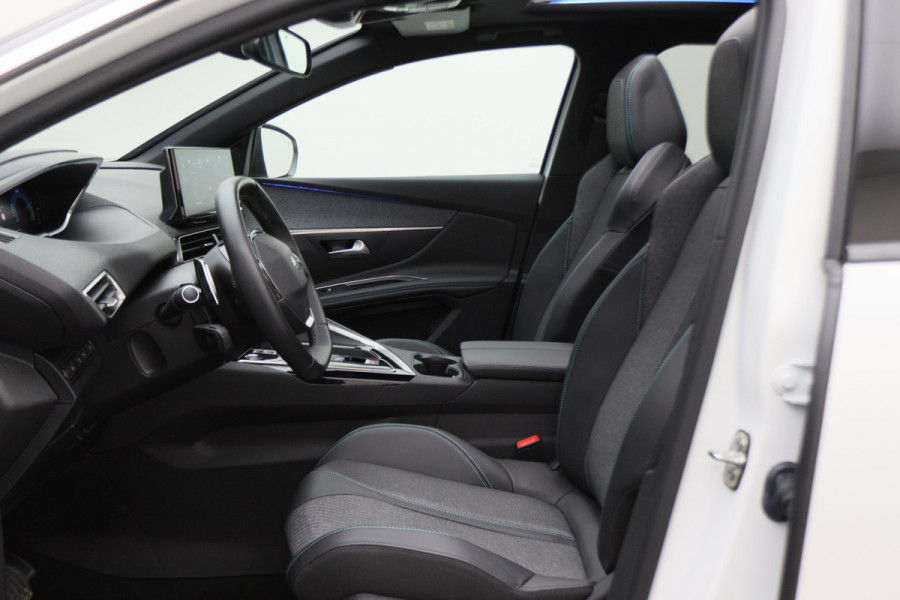 Peugeot 3008 1.6 HYbrid 300 Allure Pack Business 4WD Panoramadak, 360° Camera, Virtual Cockpit, Apple Carplay, LED