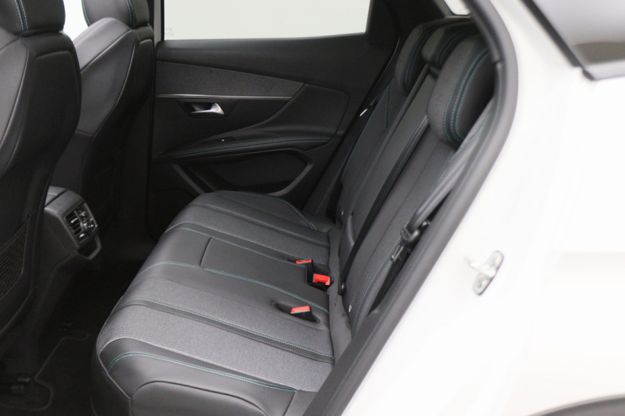 Peugeot 3008 1.6 HYbrid 300 Allure Pack Business 4WD Panoramadak, 360° Camera, Virtual Cockpit, Apple Carplay, LED