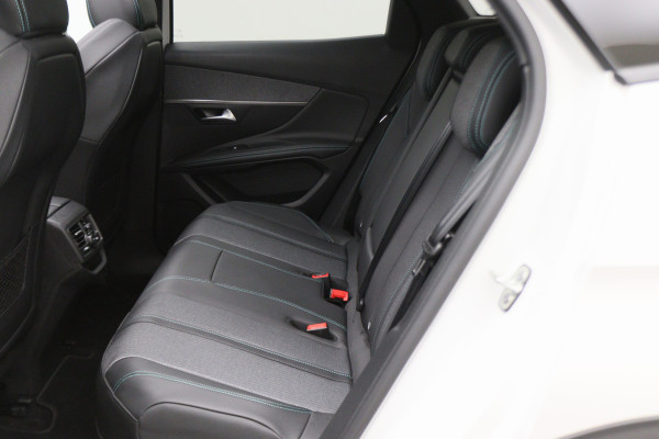 Peugeot 3008 1.6 HYbrid 300 Allure Pack Business 4WD Panoramadak, 360° Camera, Virtual Cockpit, Apple Carplay, LED