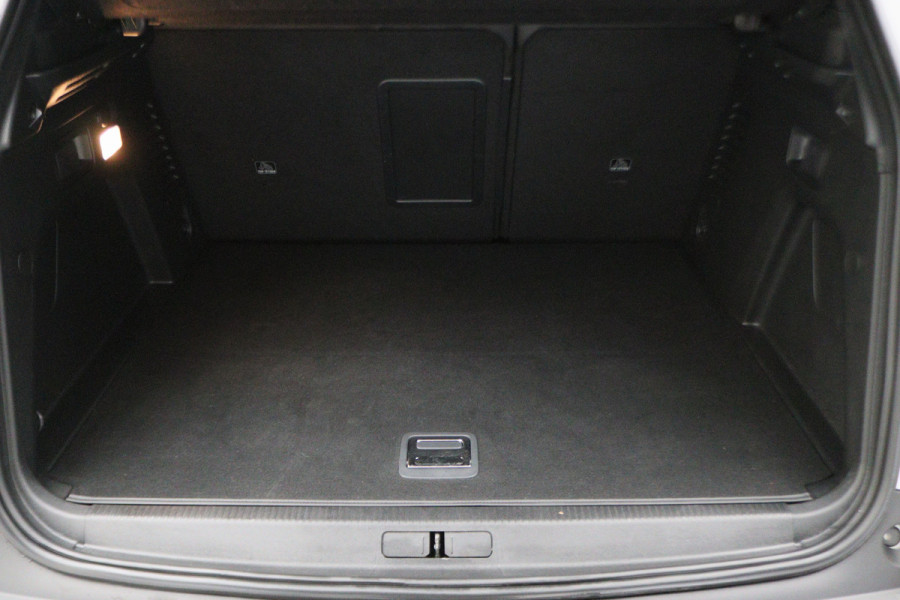 Peugeot 3008 1.6 HYbrid 300 Allure Pack Business 4WD Panoramadak, 360° Camera, Virtual Cockpit, Apple Carplay, LED
