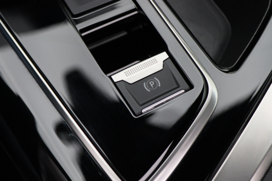 Peugeot 3008 1.6 HYbrid 300 Allure Pack Business 4WD Panoramadak, 360° Camera, Virtual Cockpit, Apple Carplay, LED