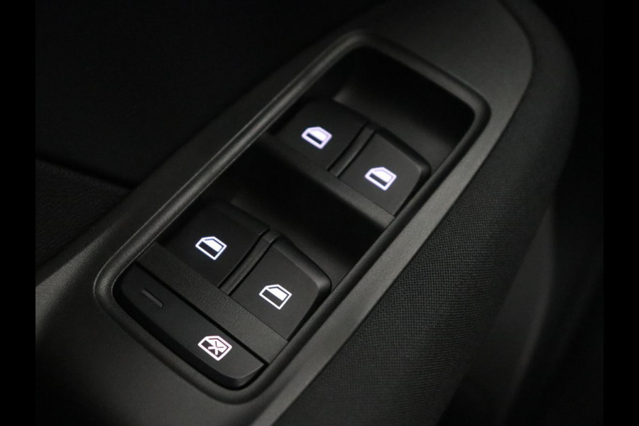 MG ZS EV Comfort 45 kWh | Carplay | Navigatie | Adaptive cruise | Parkeerhulp | Keyless | DAB | Climate control | Bluetooth