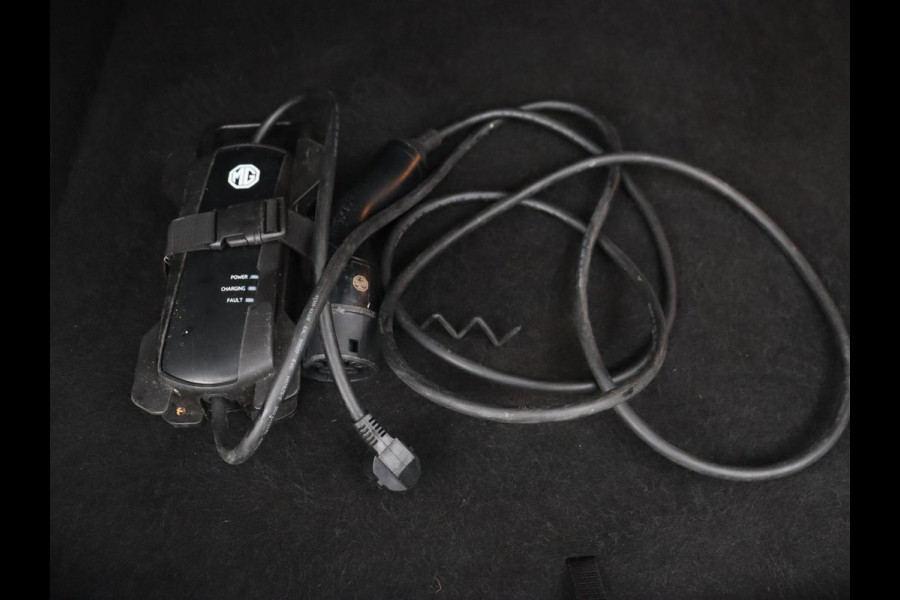 MG ZS EV Comfort 45 kWh | Carplay | Navigatie | Adaptive cruise | Parkeerhulp | Keyless | DAB | Climate control | Bluetooth