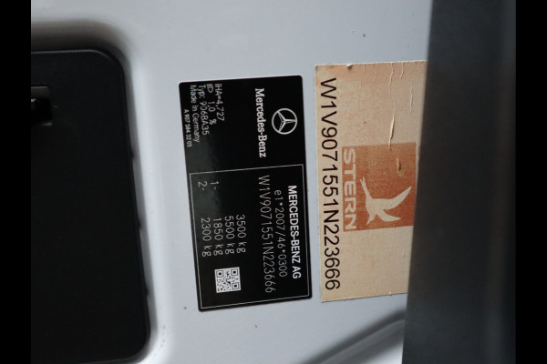 Mercedes-Benz Sprinter 515 CDI Automaat - Bakwagen Laadklep Zijdeur - Trekhaak - Mbux