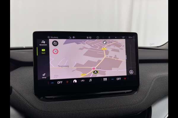 Škoda ENYAQ iV 80 {SOH-90%} [ 3-Fase ] (INCL-BTW) *LEATHER-FABRIC | FULL-LED | DIGI-COCKPIT | CAMERA | KEYLESS | NAVI-FULLMAP | AMBIENT-LIGHT | ECC | HEATED-COMFORTSEATS | DAB+ | PDC | CRUISE | CARPLAY | TOWBAR | 19"ALU*