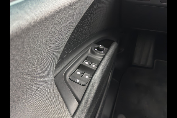 Škoda ENYAQ iV 80 {SOH-90%} [ 3-Fase ] (INCL-BTW) *LEATHER-FABRIC | FULL-LED | DIGI-COCKPIT | CAMERA | KEYLESS | NAVI-FULLMAP | AMBIENT-LIGHT | ECC | HEATED-COMFORTSEATS | DAB+ | PDC | CRUISE | CARPLAY | TOWBAR | 19"ALU*