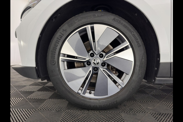 Škoda ENYAQ iV 80 {SOH-90%} [ 3-Fase ] (INCL-BTW) *LEATHER-FABRIC | FULL-LED | DIGI-COCKPIT | CAMERA | KEYLESS | NAVI-FULLMAP | AMBIENT-LIGHT | ECC | HEATED-COMFORTSEATS | DAB+ | PDC | CRUISE | CARPLAY | TOWBAR | 19"ALU*