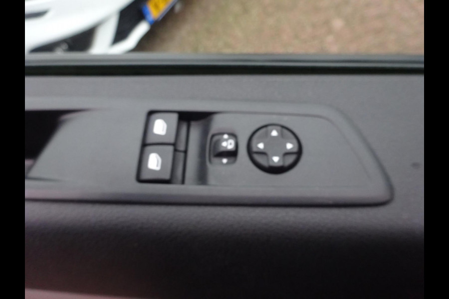Peugeot Expert 2.0 BlueHDI 180 Premium AUTOMAAT NAVIGATIE CRUISE CONTROL
