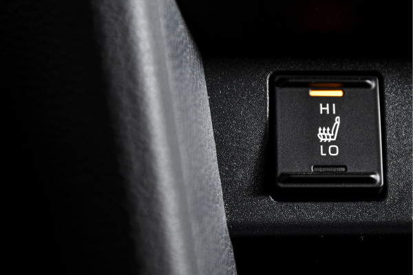 Toyota Yaris Cross 1.5 Hybrid 130 GR Sport - Automaat (Nieuw model) | Pano | Head-up Disp. | Dig.Cockpit | Adapt.Cruise | Stoel+Stuurverw. | 360 Camera | PDC | NAV + App.Connect (Draadloos) | JBL | ECC | LM 18" | 9057