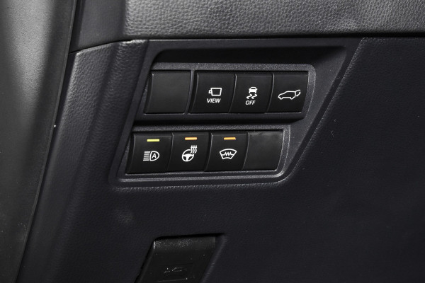 Toyota Yaris Cross 1.5 Hybrid 130 GR Sport - Automaat (Nieuw model) | Pano | Head-up Disp. | Dig.Cockpit | Adapt.Cruise | Stoel+Stuurverw. | 360 Camera | PDC | NAV + App.Connect (Draadloos) | JBL | ECC | LM 18" | 9057