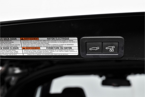 Toyota Yaris Cross 1.5 Hybrid 130 GR Sport - Automaat (Nieuw model) | Pano | Head-up Disp. | Dig.Cockpit | Adapt.Cruise | Stoel+Stuurverw. | 360 Camera | PDC | NAV + App.Connect (Draadloos) | JBL | ECC | LM 18" | 9057