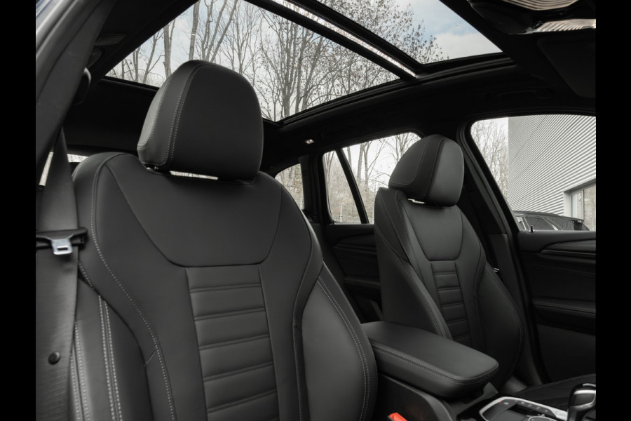 BMW X3 xDrive20i High Executive - M-Sport - Pano - Hifi - 20 Inch