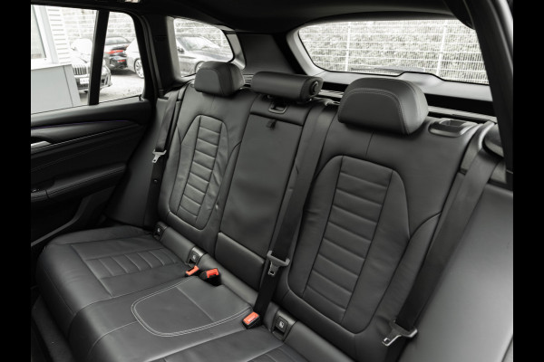 BMW X3 xDrive20i High Executive - M-Sport - Pano - Hifi - 20 Inch